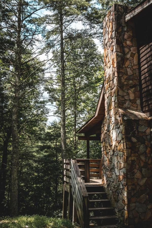 Wolf Creek Cabin At 36 North - Hot Tub Purlear Bagian luar foto
